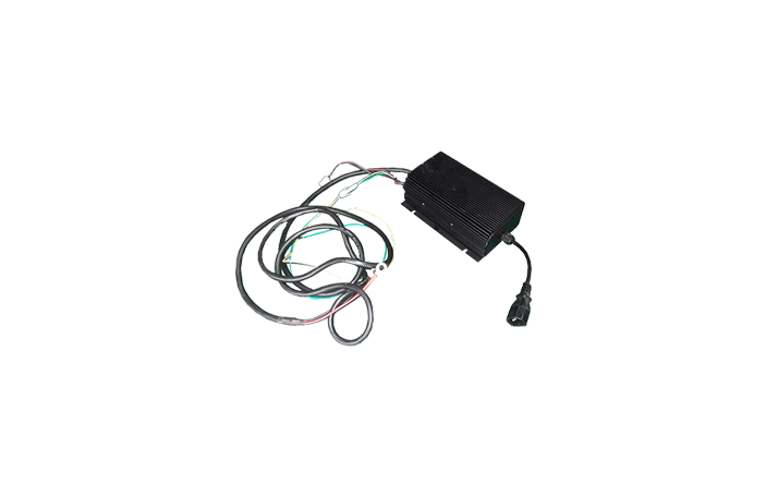 CZC7-300W-車(chē)載內(nèi)置充電機(jī)系列